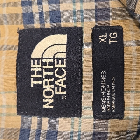 THE NORTH FACE SHORT SLEEVE PLAID BUTTON UP SHIRT. SIZE X- LARGE. BLUE/ TAN. - Picture 3 of 6